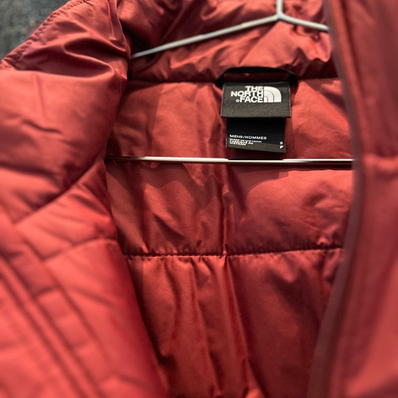 The North Face Aconcagua 2 Jacket - Picture 9 of 12